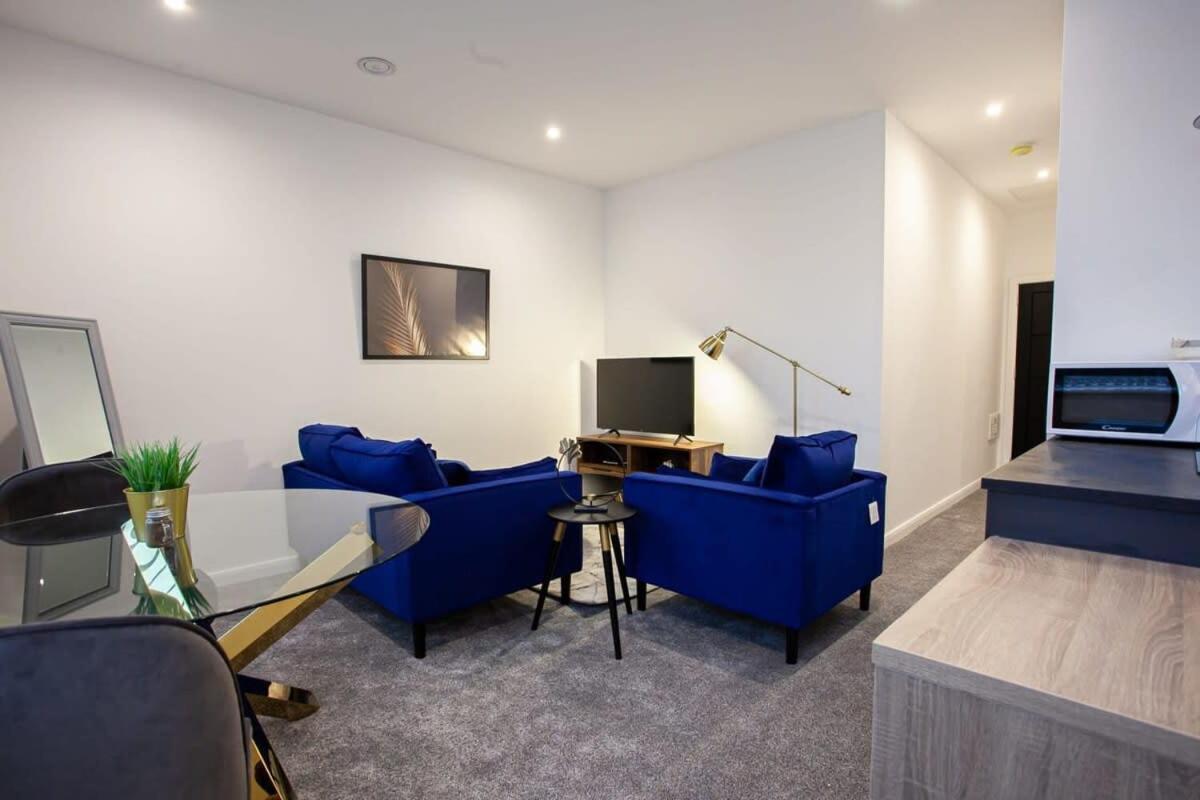Lovely Open Plan 1 Bedroom Apartment In Bolton Extérieur photo
