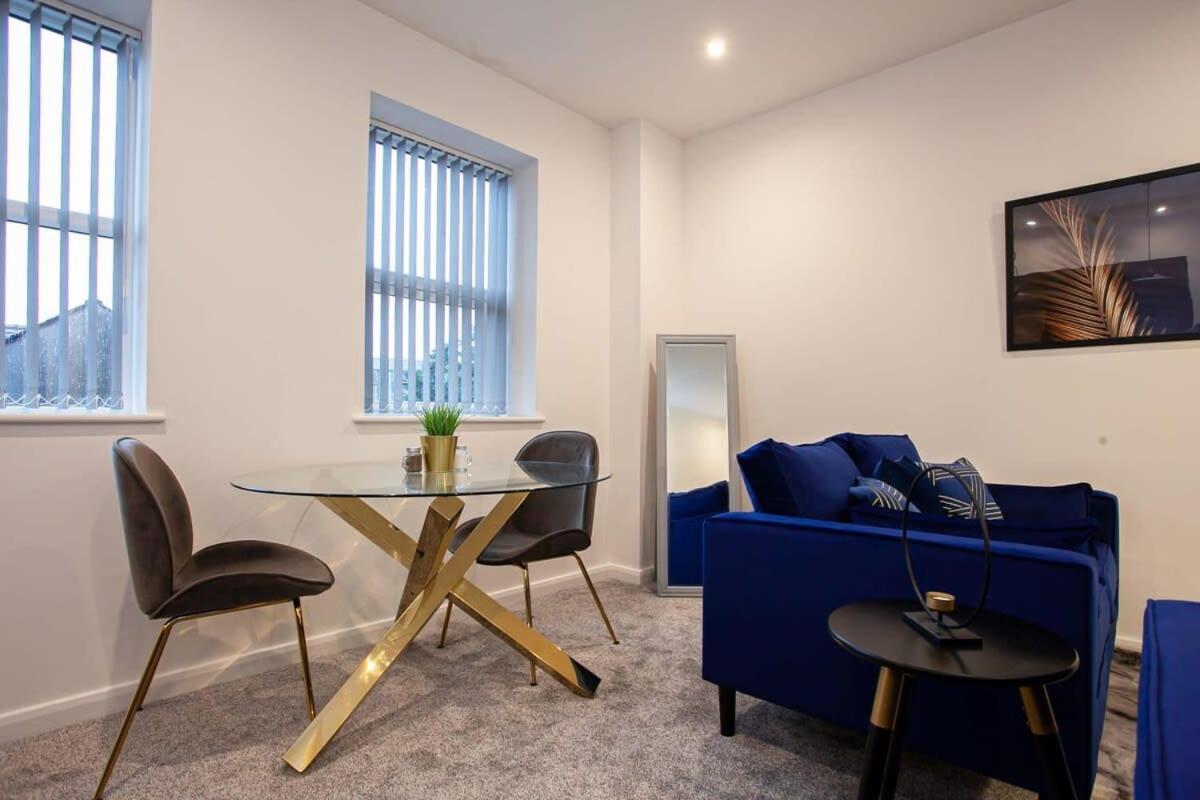 Lovely Open Plan 1 Bedroom Apartment In Bolton Extérieur photo